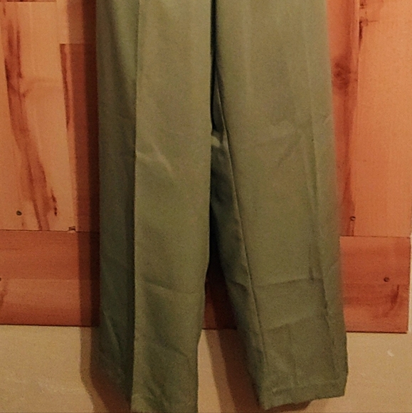 Alfred Dunner 12 Womens Two Piece Pant Suit Green - Picture 2 of 8